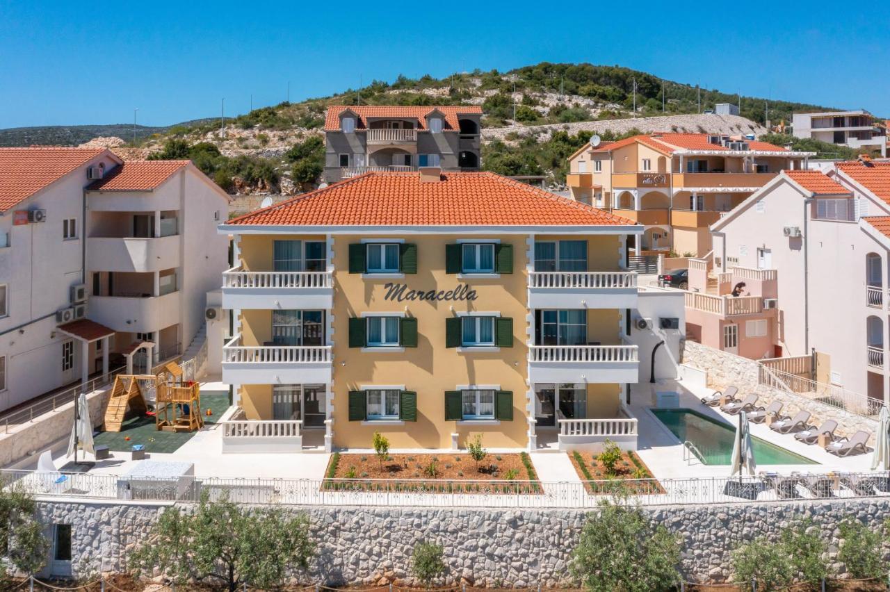 מרינה Apartments Villa Maracella מראה חיצוני תמונה