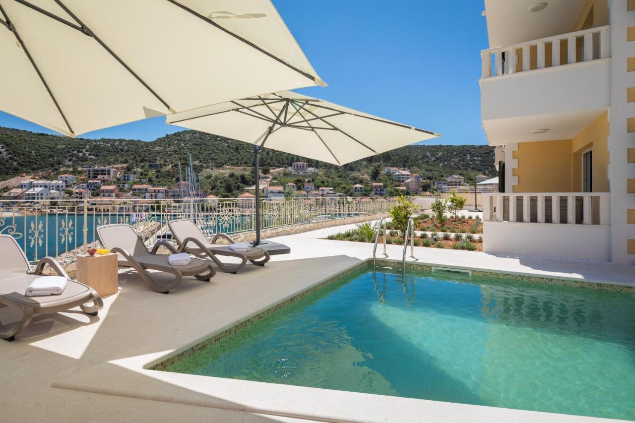 מרינה Apartments Villa Maracella מראה חיצוני תמונה