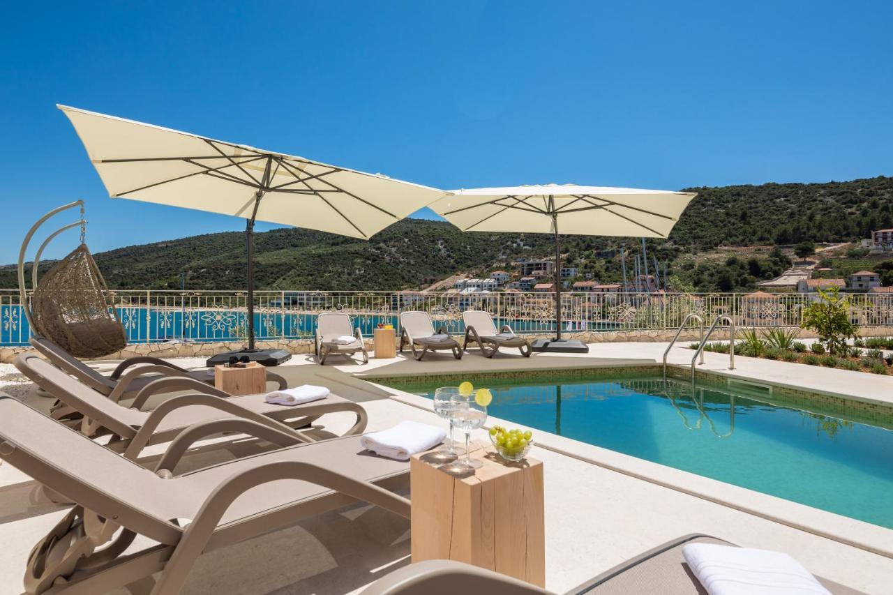מרינה Apartments Villa Maracella מראה חיצוני תמונה