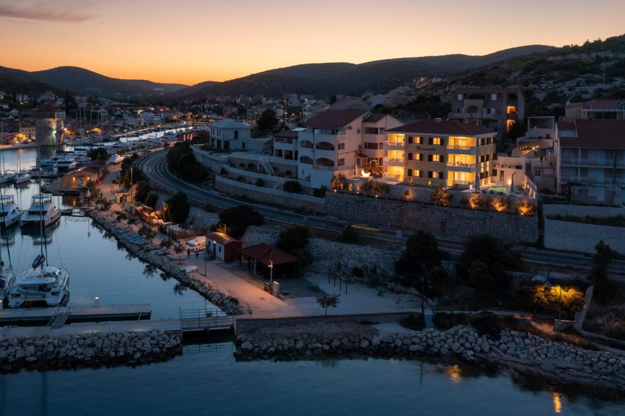 מרינה Apartments Villa Maracella מראה חיצוני תמונה